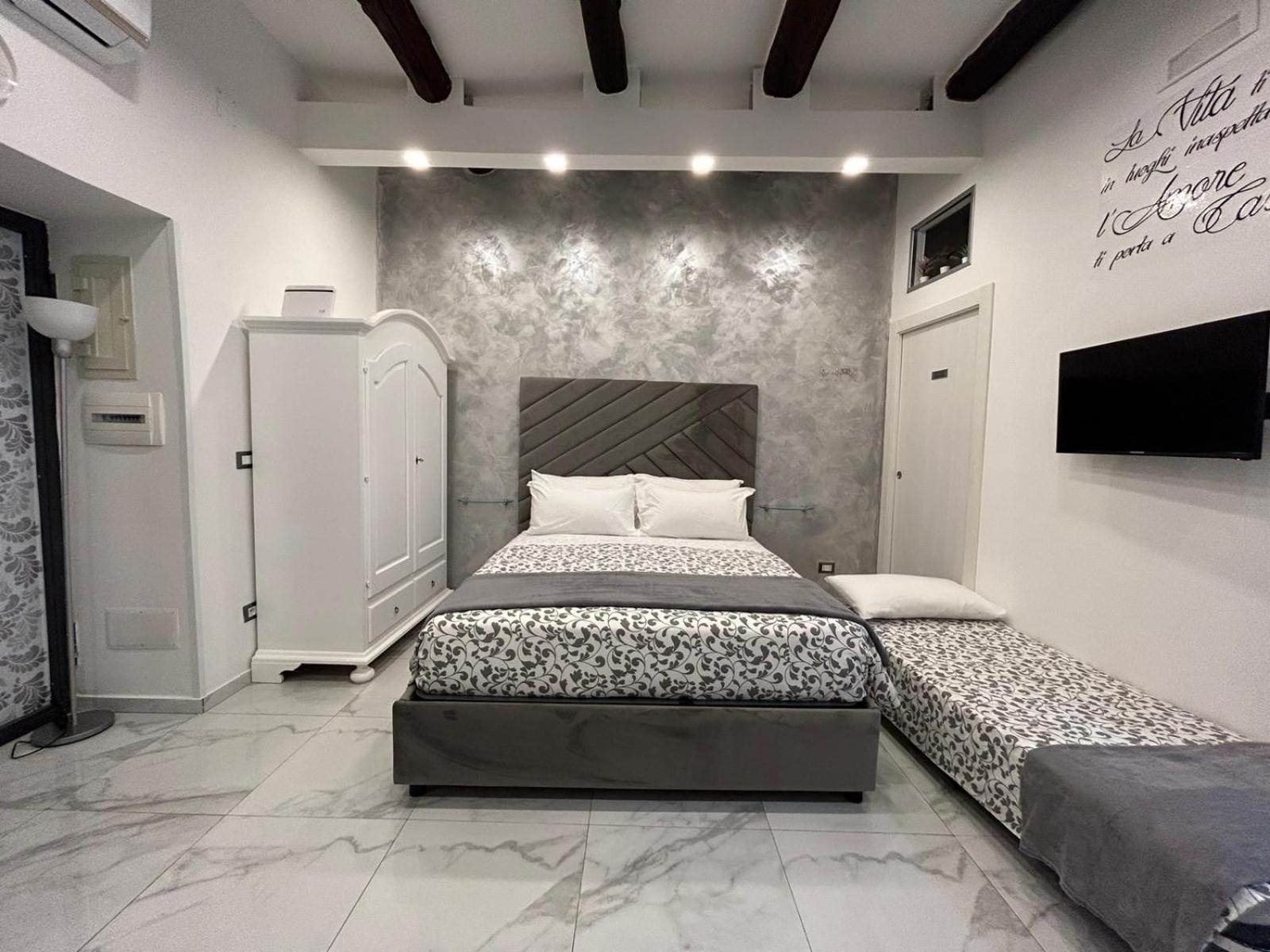 Casa Tolentino Al Centro Di Napoli Βίλα Εξωτερικό φωτογραφία